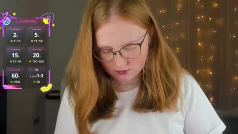 Snapshot of olivia_date chatting on 17, 10, 2025 Olivia Date online show from 17, 10, 2025