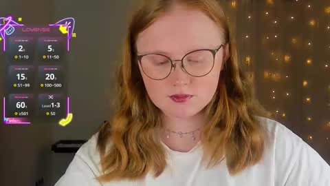 Snapshot of olivia_date chatting on 23, 10, 2025 Olivia Date online show from 23, 10, 2025