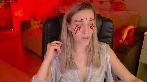 Snapshot of olivia_daze chatting on 1, 11, 2025 olivia_daze online show from 1, 11, 2025