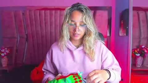 OLIVIA  online show from 26, 12, 2024