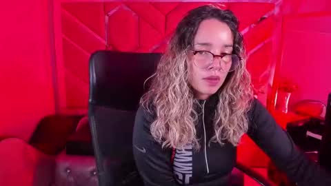 Snapshot of olivia_fox69 chatting on 11, 2, 2026 OLIVIA online show from 11, 2, 2026