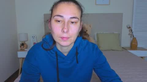 Snapshot of olivia_milff chatting on 29, 11, 2025 Olivia online show from 29, 11, 2025