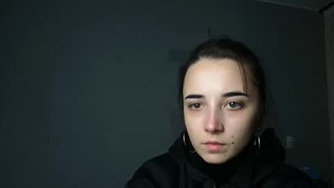 Olivia online show from 23, 11, 2025