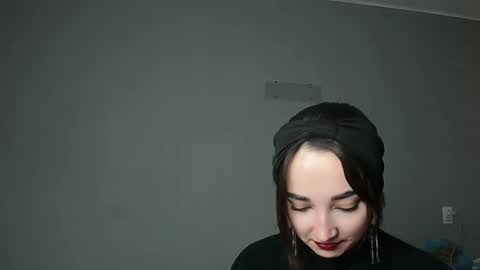 Olivia online show from 14, 12, 2025