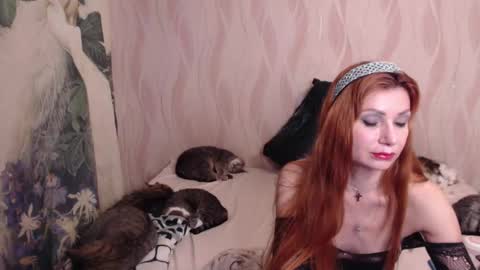 Olivia online show from 19, 2, 2025