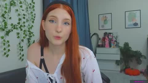  OLIVIA    online show from 24, 11, 2025