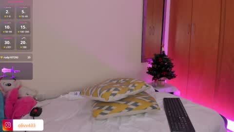 olivia_s19 online show from 5, 12, 2024