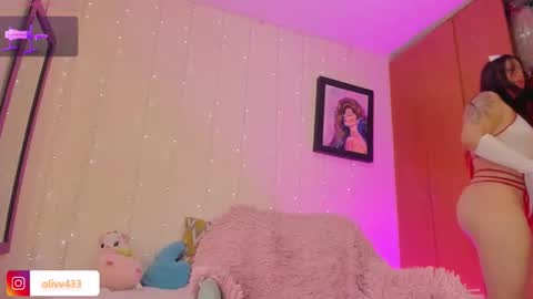 olivia_s19 online show from 14, 3, 2026