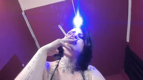   online show from 18, 12, 2024