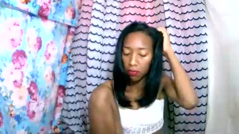 oliviah27 online show from 17, 10, 2025