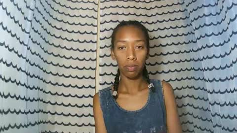 oliviah27 online show from 21, 11, 2025