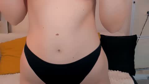 oliviaBeauty online show from 20, 10, 2025