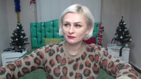 OliviaHorst online show from 18, 12, 2024
