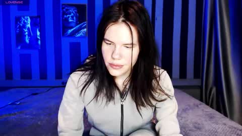 oliviakanta online show from 20, 9, 2025