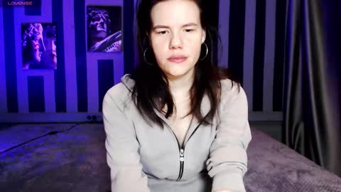 oliviakanta online show from 21, 9, 2025