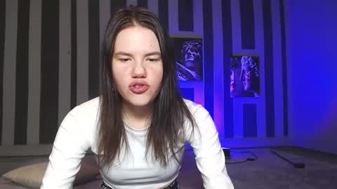 oliviakanta online show from 7, 10, 2025