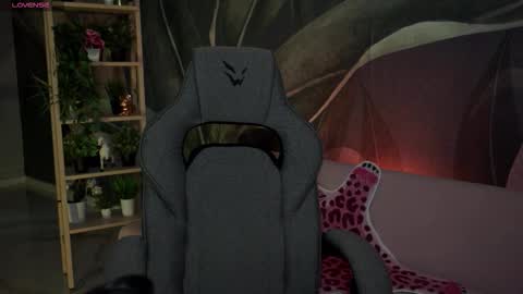 Liv online show from 8, 10, 2025