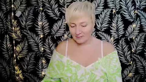 Kelly online show from 4, 1, 2025