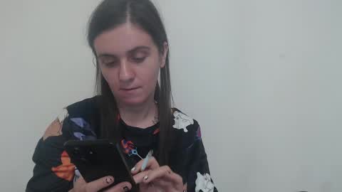 Snapshot of oliviasager chatting on 4, 1, 2025 Mistress Olivia online show from 4, 1, 2025
