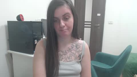 Snapshot of oliviasager chatting on 2, 2, 2025 Mistress Olivia online show from 2, 2, 2025