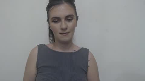 Snapshot of oliviasager chatting on 2, 2, 2025 Mistress Olivia online show from 2, 2, 2025