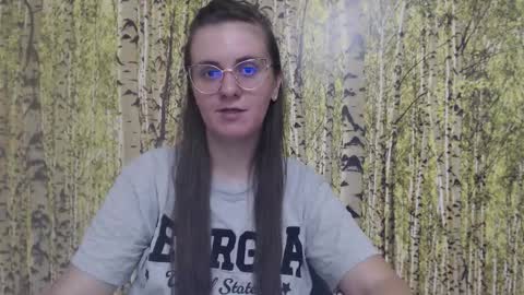 Snapshot of oliviasager chatting on 8, 9, 2025 Mistress Olivia online show from 8, 9, 2025