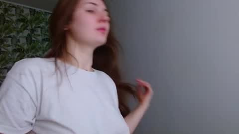 Olivia online show from 19, 3, 2026