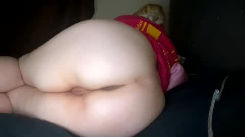 Snapshot of oliviaskies chatting on 31, 10, 2025 Olivia baby online show from 31, 10, 2025