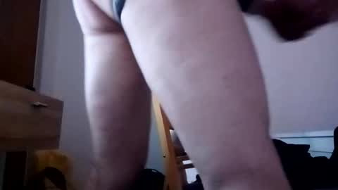 Snapshot of oliviassl22 chatting on 2, 11, 2025 oliviassl22 online show from 2, 11, 2025