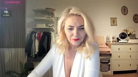 Snapshot of ollalla7 chatting on 2, 11, 2025 ollalla7 online show from 2, 11, 2025