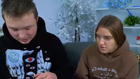 Olli and Stiw online show from 11, 11, 2025