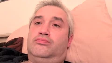 Snapshot of olomoucak1982 chatting on 1, 12, 2025 Michal online show from 1, 12, 2025