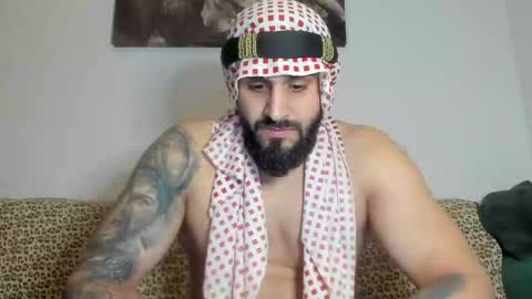 Omar online show from 2, 10, 2025