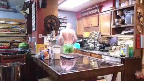 Norm online show from 28, 9, 2025