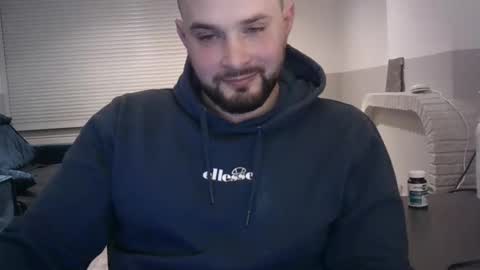 omgwhereim online show from 18, 2, 2025