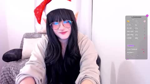 Snapshot of omorimori chatting on 14, 12, 2025 Omori Chan online show from 14, 12, 2025