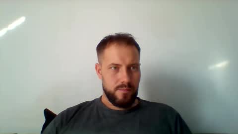 Snapshot of on_elegancki93 chatting on 21, 10, 2025 on_elegancki93 online show from 21, 10, 2025