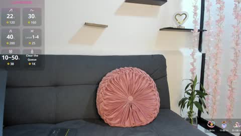 Violette online show from 26, 1, 2025