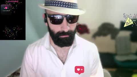 Snapshot of ona_nisme chatting on 8, 11, 2025 ona nisme online show from 8, 11, 2025