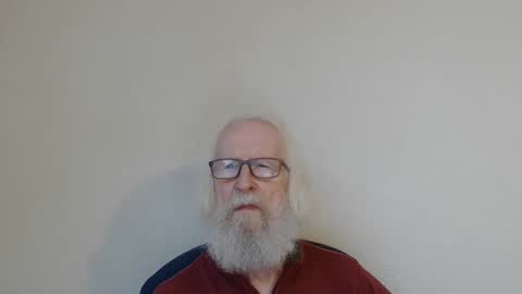 Snapshot of onanister chatting on 25, 10, 2025 Somewhere over the rainbow online show from 25, 10, 2025