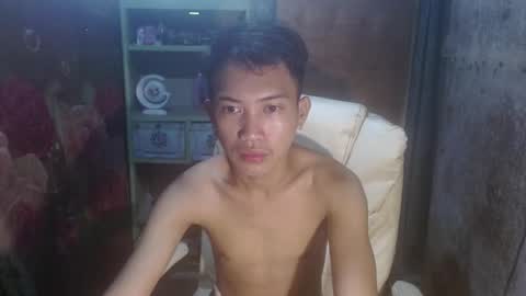 Wyn Will serve you and be your slave online show from 1, 1, 2025