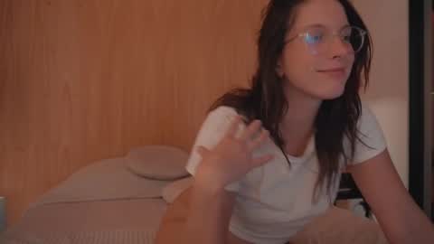 Ariel online show from 11, 12, 2024