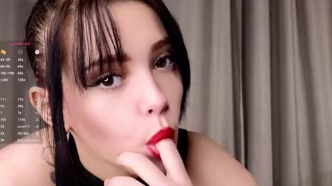 Snapshot of onemoreecall chatting on 12, 3, 2025 Lexi online show from 12, 3, 2025