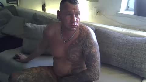 .....mICha..... online show from 2, 2, 2025