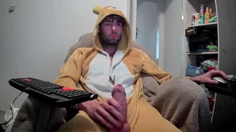 onesieboyx online show from 19, 12, 2025