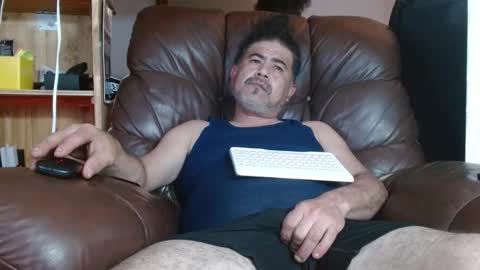 Snapshot of onewayallday chatting on 13, 11, 2025 onewaykenny online show from 13, 11, 2025