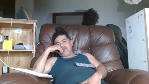 Snapshot of onewayallday chatting on 27, 11, 2025 onewaykenny online show from 27, 11, 2025