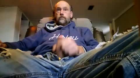 only01love online show from 5, 1, 2025