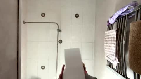 onlyloveyoutwice2016 online show from 15, 10, 2025