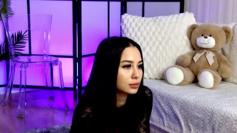 Snapshot of onlyxandra7 chatting on 28, 11, 2025 Xandra online show from 28, 11, 2025